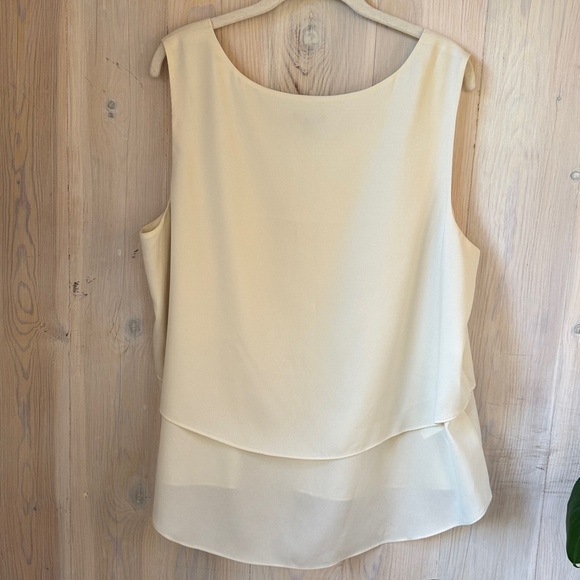 Ann Taylor Sleeveless blouse Size XL - Picture 2 of 7